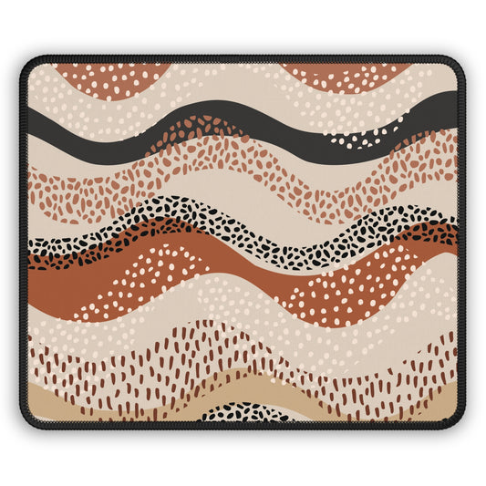 Curly Waves Mouse Pad
